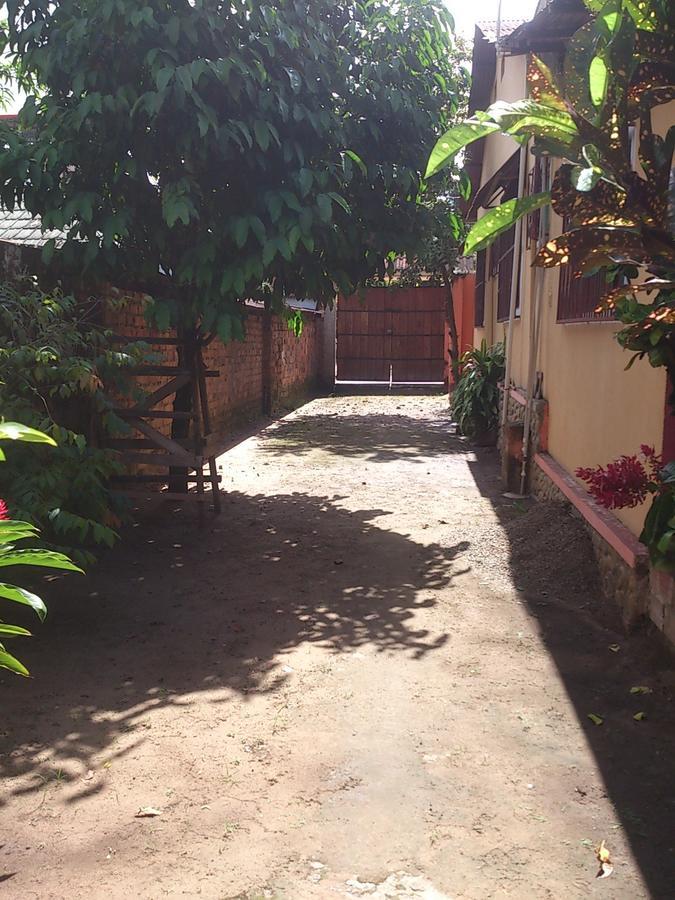 Hostal Santa Ana Rurrenabaque Exterior photo